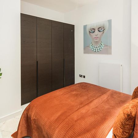 Al Central-Soho-Chinatown-Coventgarden-Cozy-Onebed Appartement Londen Buitenkant foto