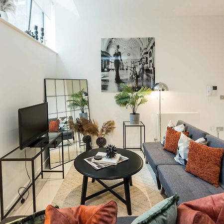 Al Central-Soho-Chinatown-Coventgarden-Cozy-Onebed Appartement Londen Buitenkant foto